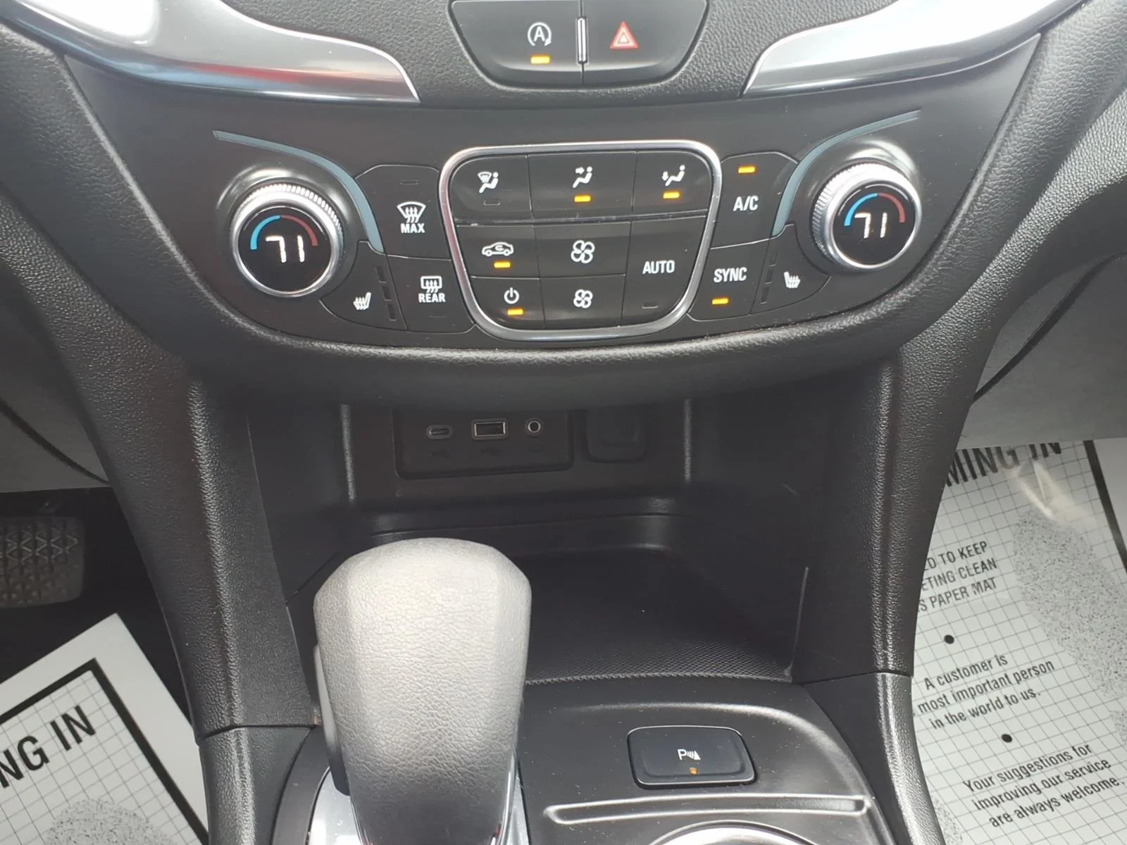 Used 2024 Lakeshore Blue Chevrolet LT image 19