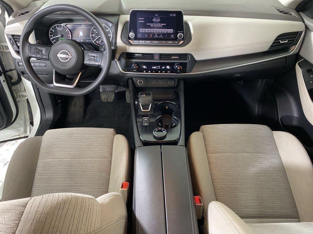 Used 2023 Pearl White Nissan SV image 22