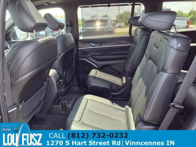 2025 Jeep Grand Cherokee L Limited - Photo 15