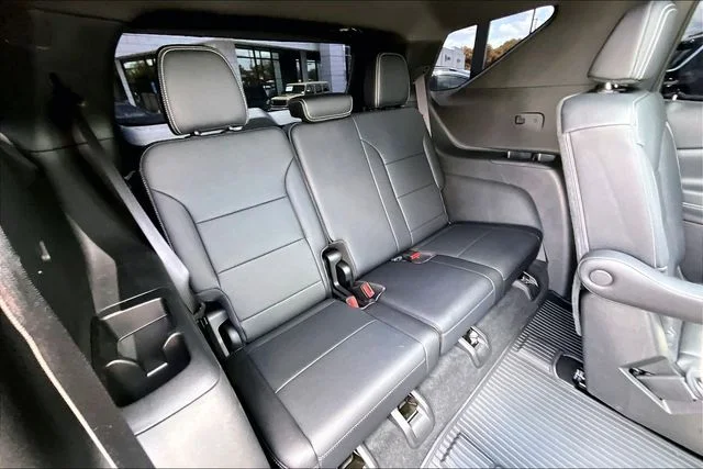 Used 2025 Blue Chevrolet LT image 30