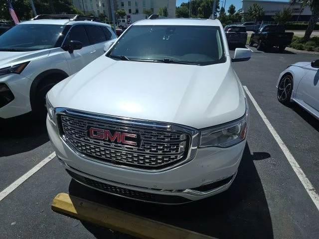 Used 2018 White GMC Denali image 2