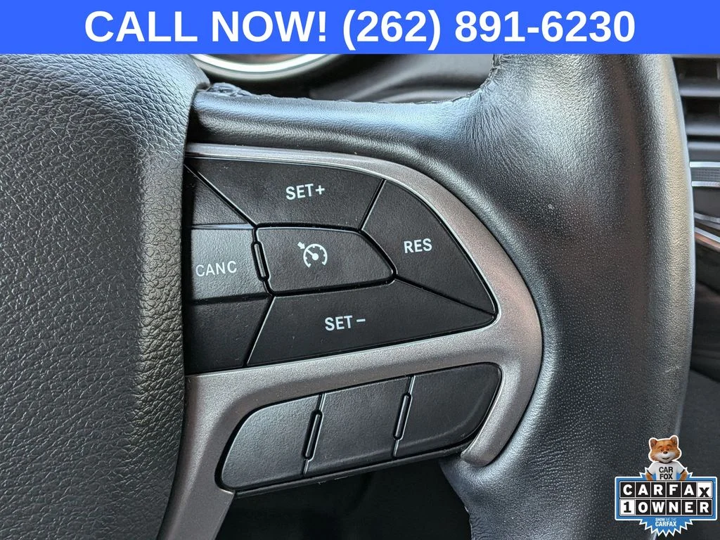 Used 2022 Black Jeep Laredo X image 16