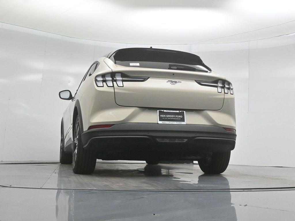New 2026 Desert Sand Ford Select image 46