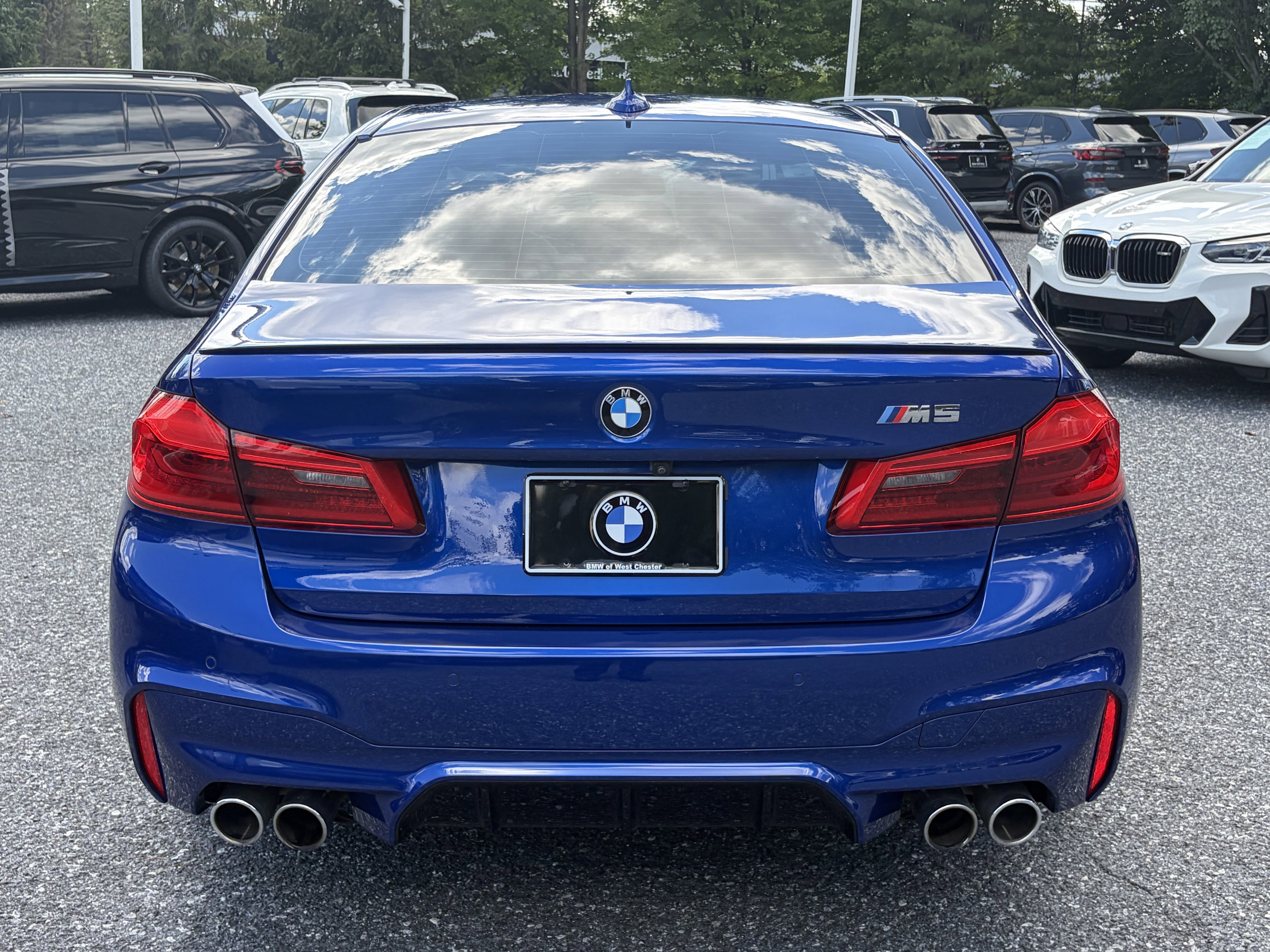 Used 2018 MARINA BAY BLUE M BMW Base image 6