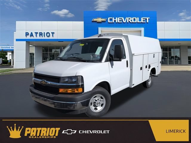 2025 Chevrolet Express Cutaway 3500