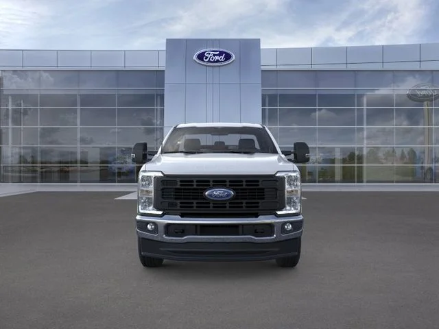 New 2026 Oxford White Ford XL image 6