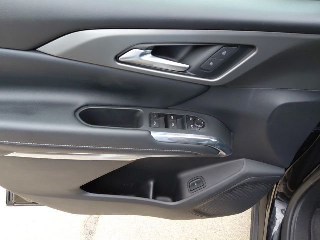 Used 2026 Black Chevrolet LT image 28