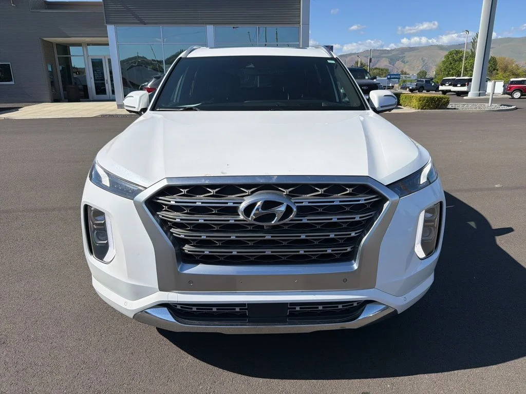 Used 2020 Hyper White Hyundai Limited image 12