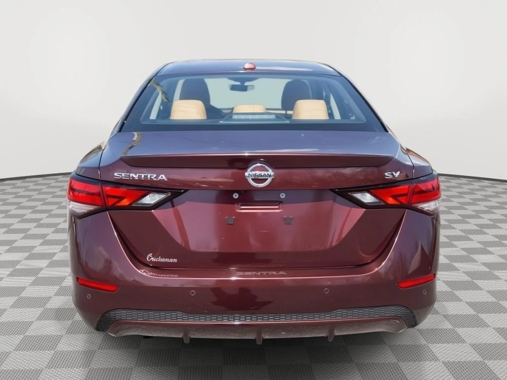 Used 2022 Rosewood Metallic Nissan SV image 6