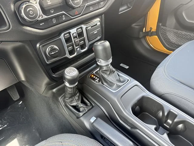 New 2026 Goldilocks Exterior Paint Jeep Sport S image 18