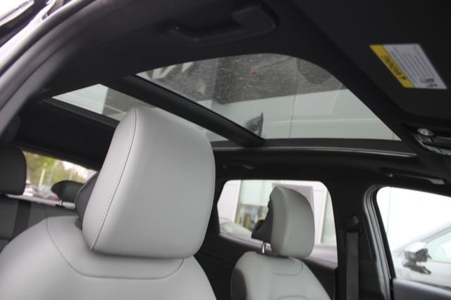 Used 2023 Black Kia X-Pro image 36
