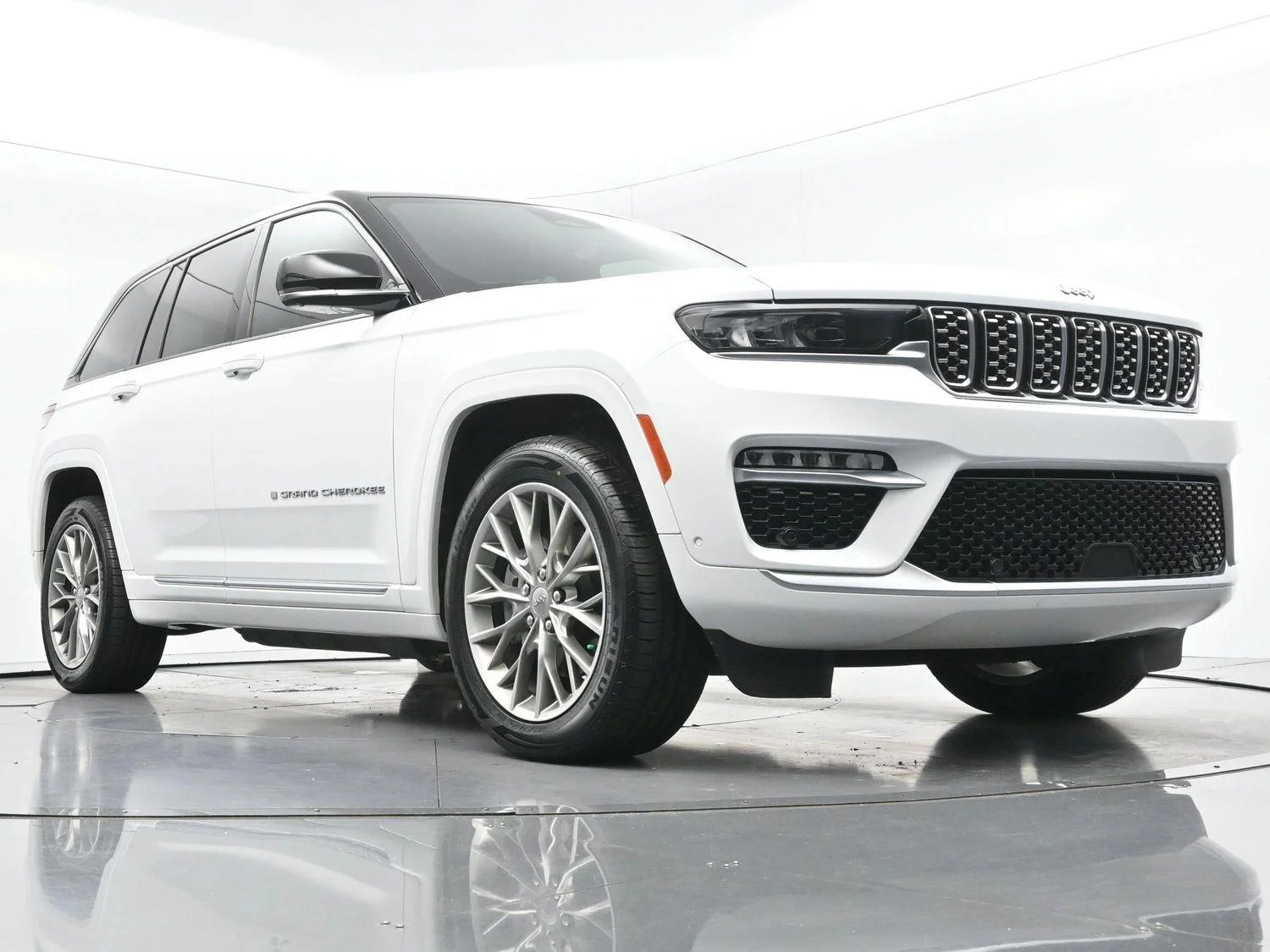 Used 2022 Bright White Clearcoat Jeep Summit image 49