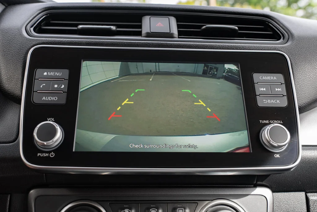 Used 2025 Gray Nissan S image 17