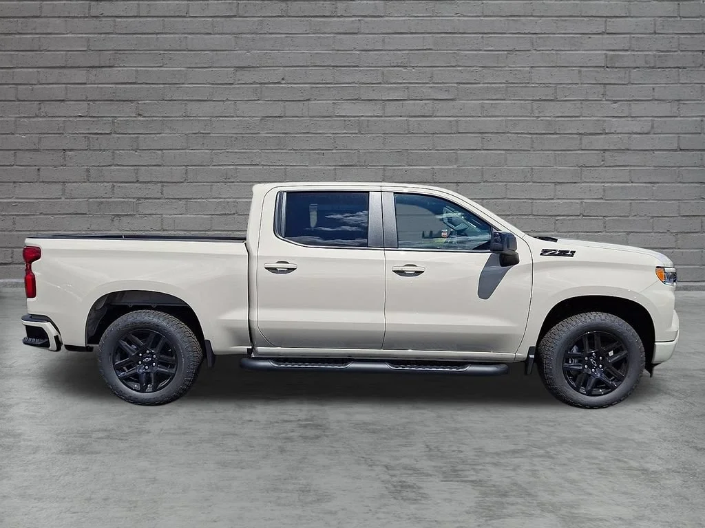 New 2026 White Sands Chevrolet RST image 9