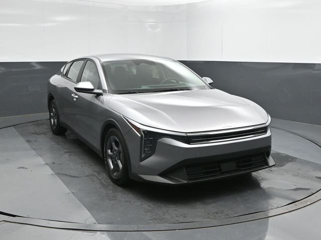 Used 2025 Gray Kia LXS image 26