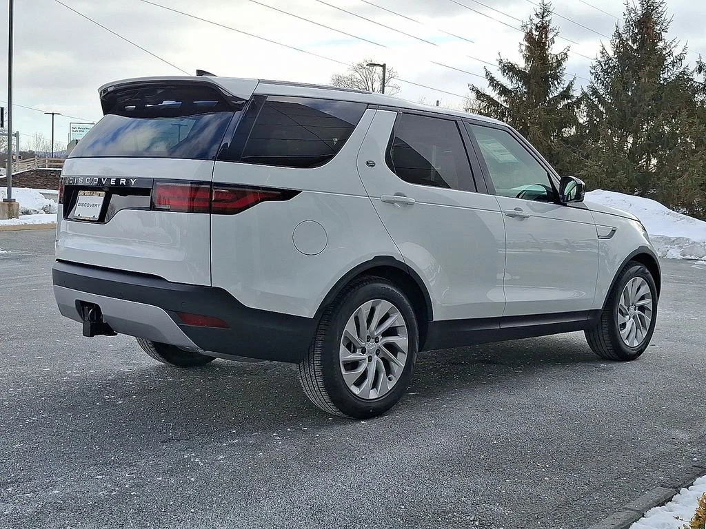 New 2026  Land Rover S image 3