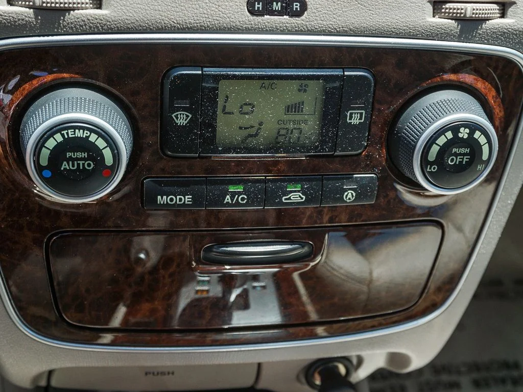 Used 2006 White Hyundai GLS V6 image 23