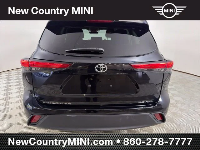 Used 2023 Black Toyota XLE image 6