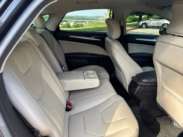 Used 2016 Gray Ford Titanium image 11