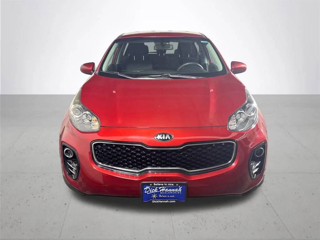 Used 2018 Red Kia LX image 3