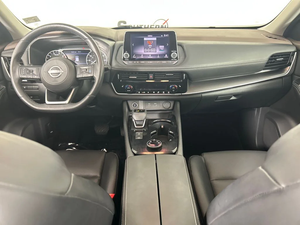 Used 2023 White Nissan SV image 17