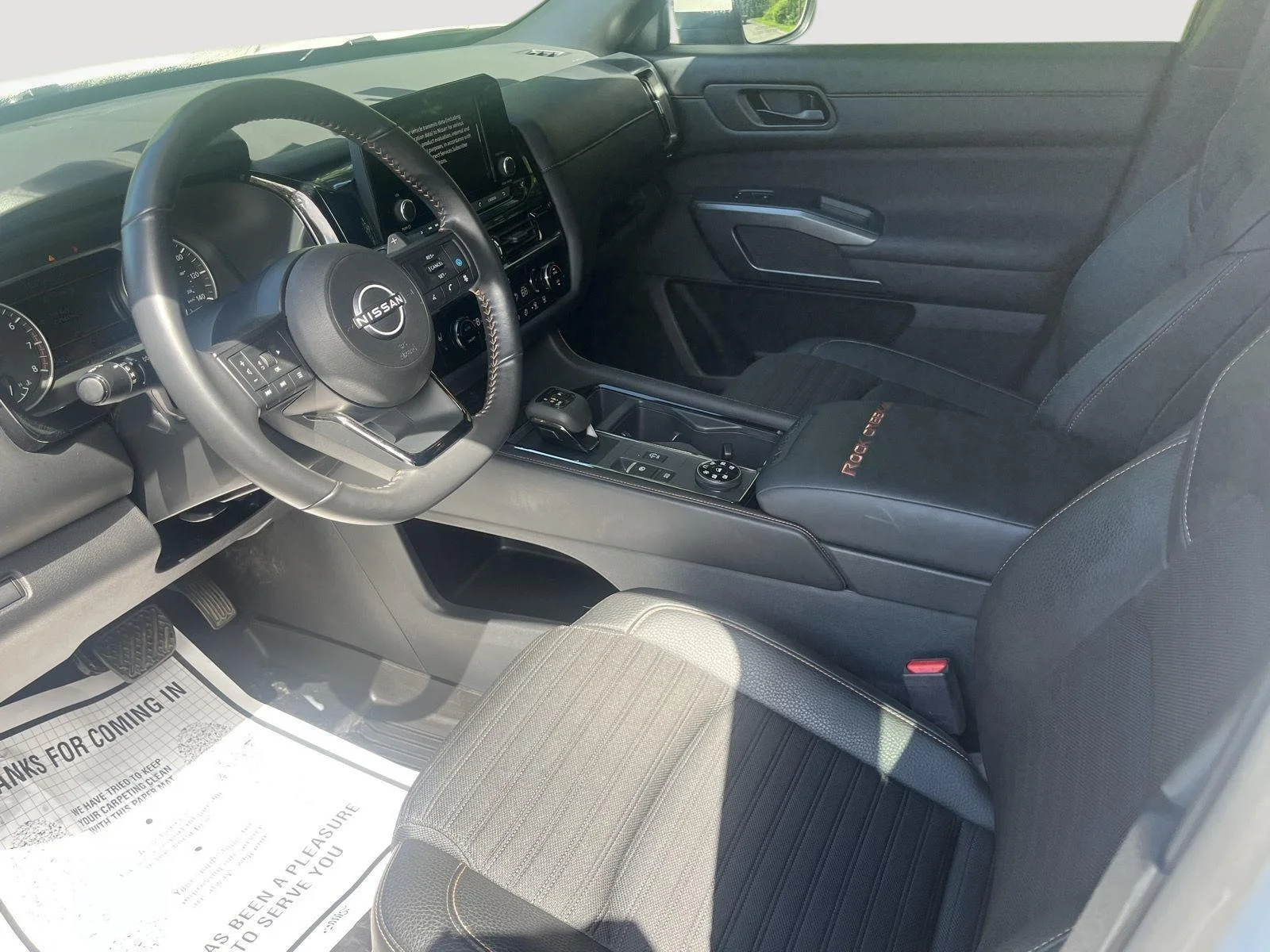 Used 2025 Glacier White Nissan Rock Creek image 27