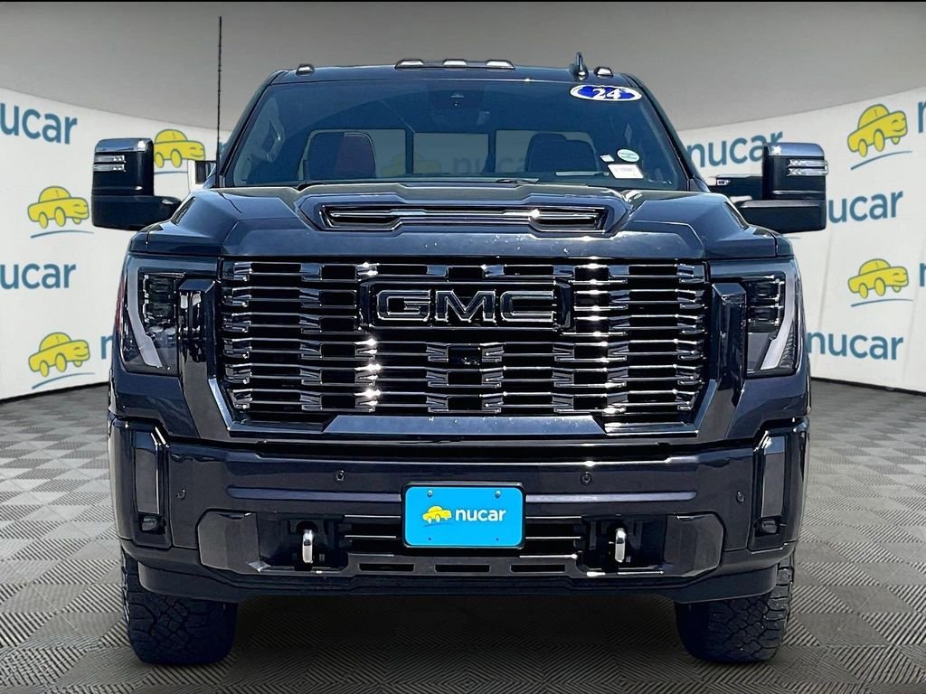 Used 2024 Silver GMC Denali Ultimate image 2