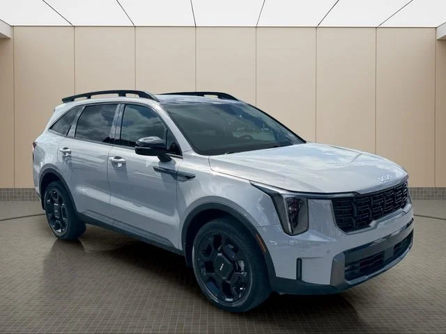 Used 2024 Gray Kia X-Line EX image 2