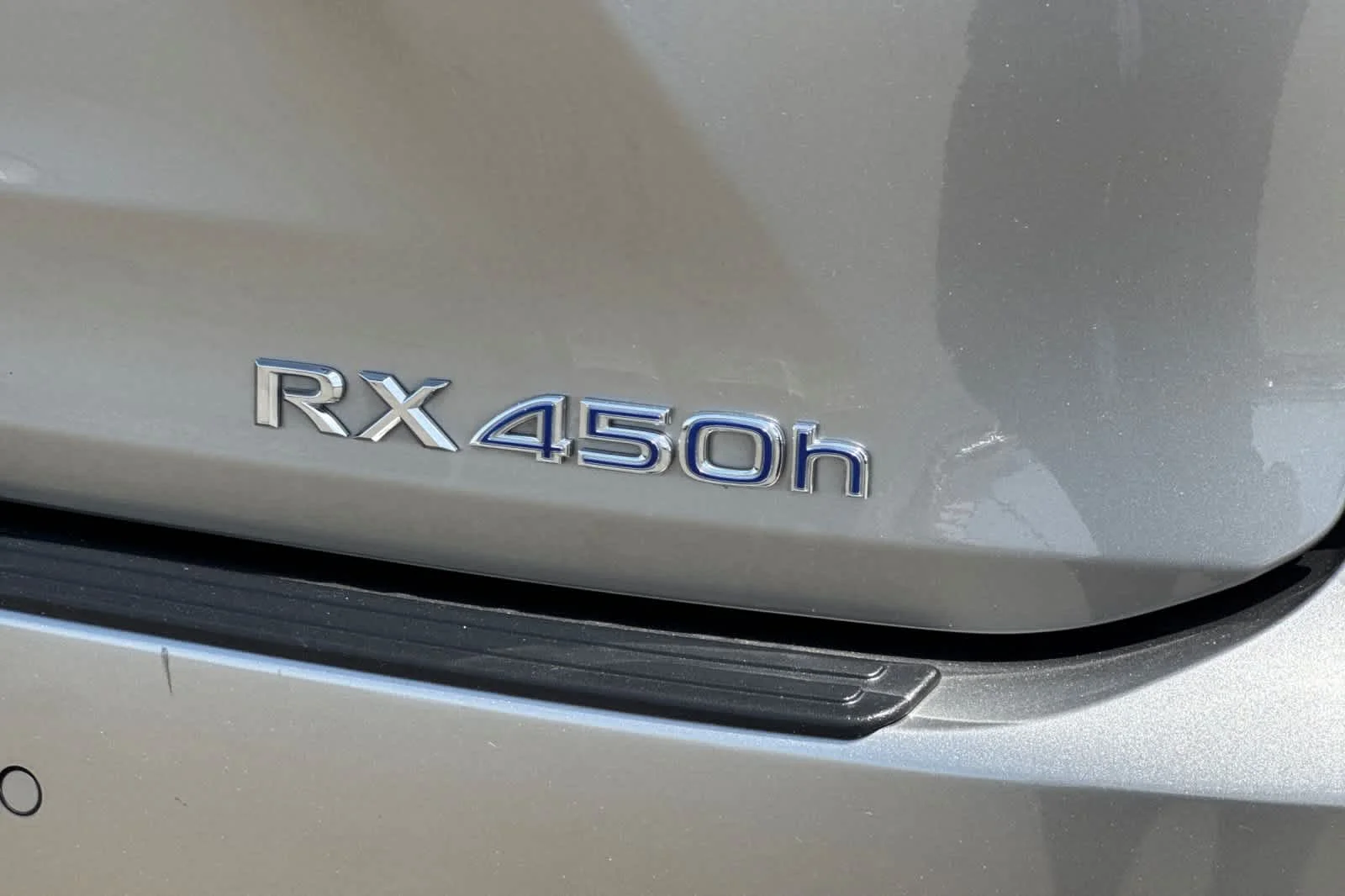 Used 2021 Atomic Silver Lexus F SPORT Appearance image 32