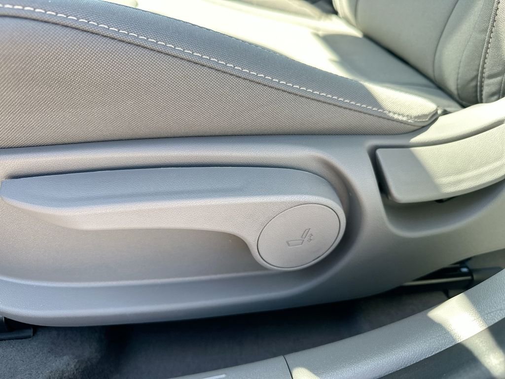 2025 Hyundai Elantra SEL - Photo 39