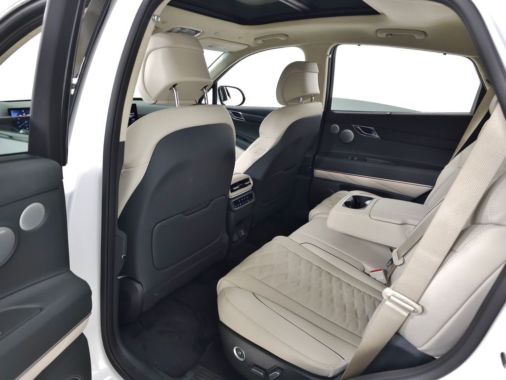 New 2026 White Genesis 3.5T image 32
