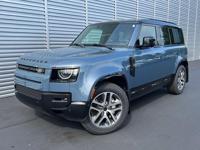 2026 LAND ROVER Defender 110 X-Dynamic SE
