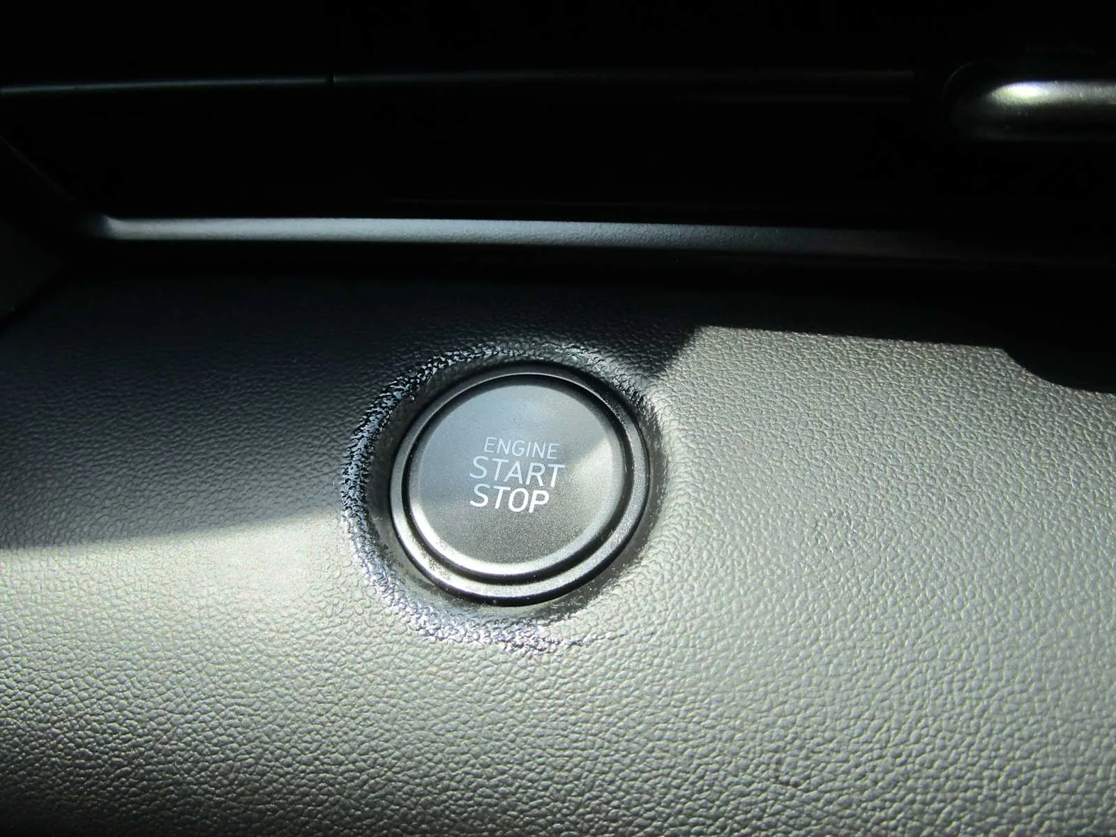 Used 2025 Serenity White Hyundai SEL Sport image 31