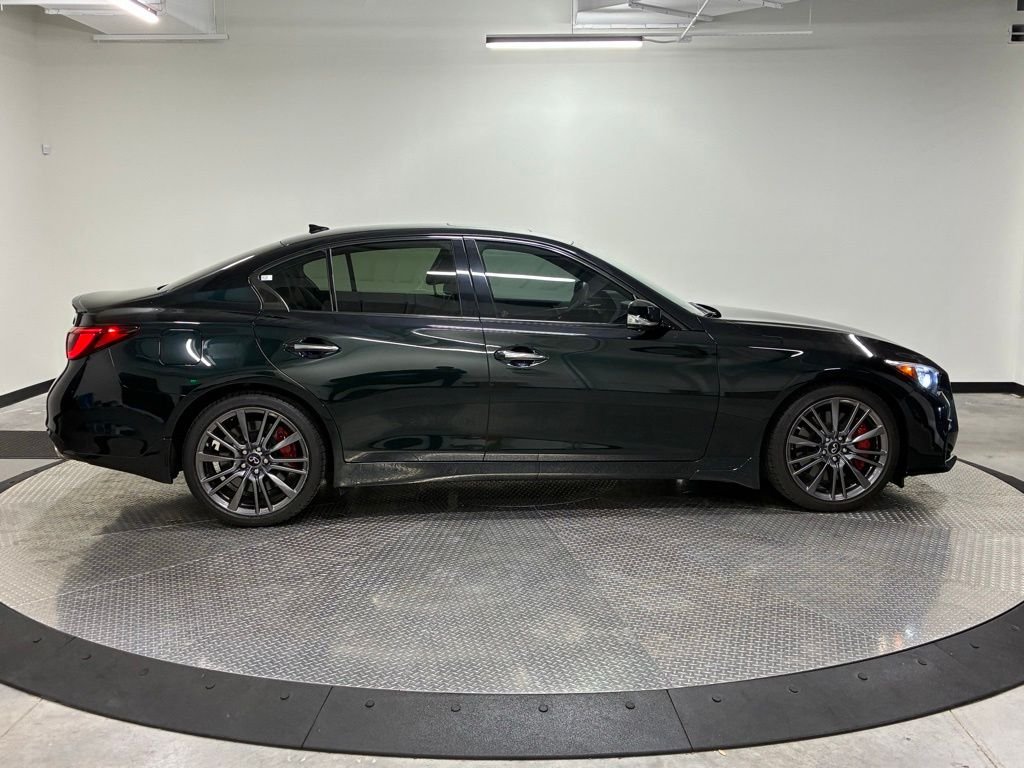 Used 2024 Black INFINITI Red Sport 400 image 8