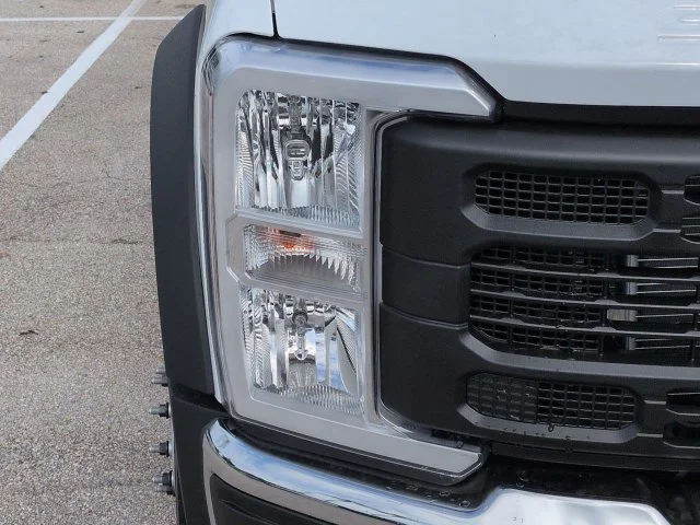 New 2027 White Ford XL image 10
