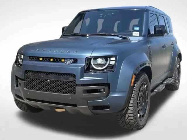 Certified Used 2026 Blue Land Rover OCTA image 3