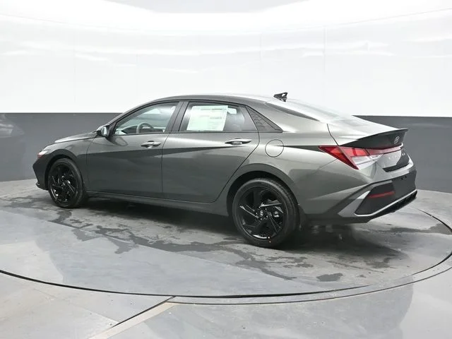 New 2026 Gray Hyundai SEL Sport image 3