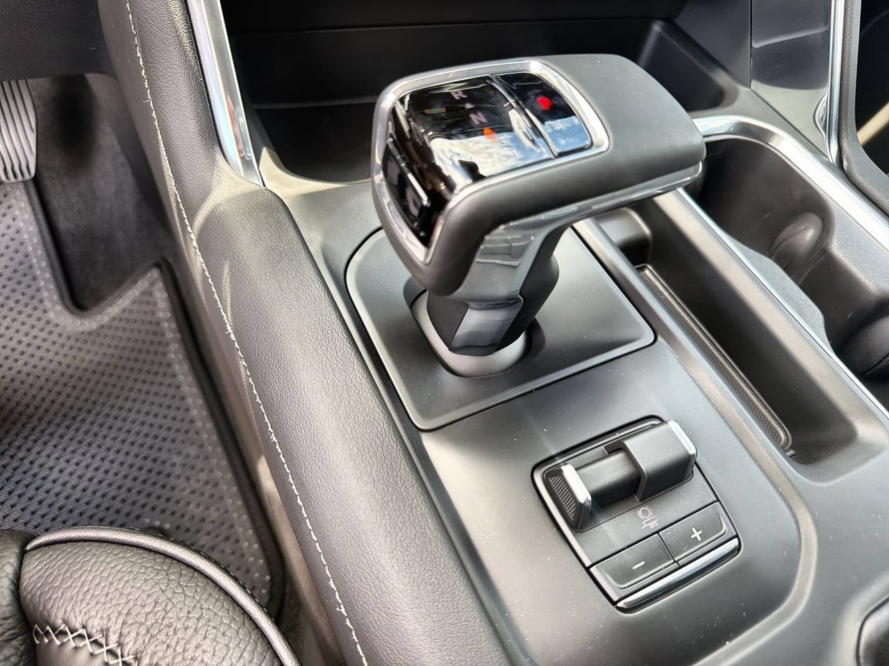 New 2026 Sterling Metallic GMC Denali image 14