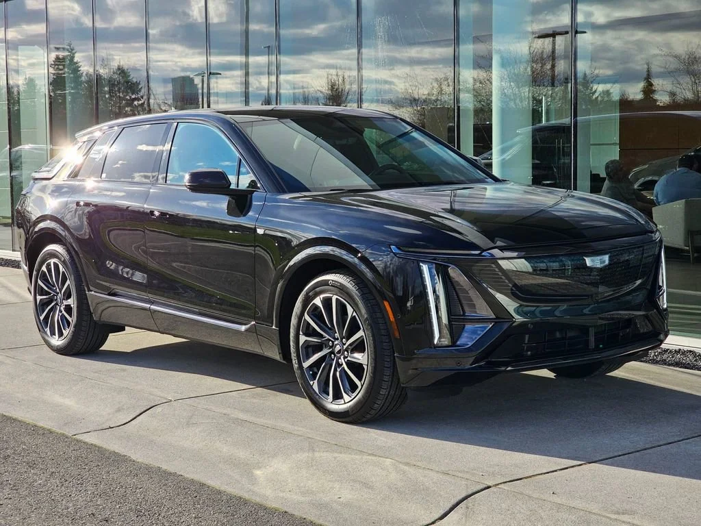 Used 2025 Stellar Black Metallic Cadillac Sport 2 image 8