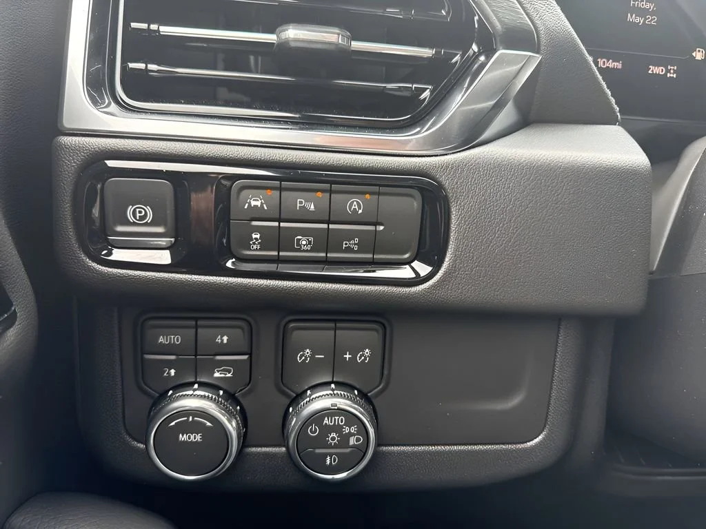 New 2026 Summit White GMC Denali image 25
