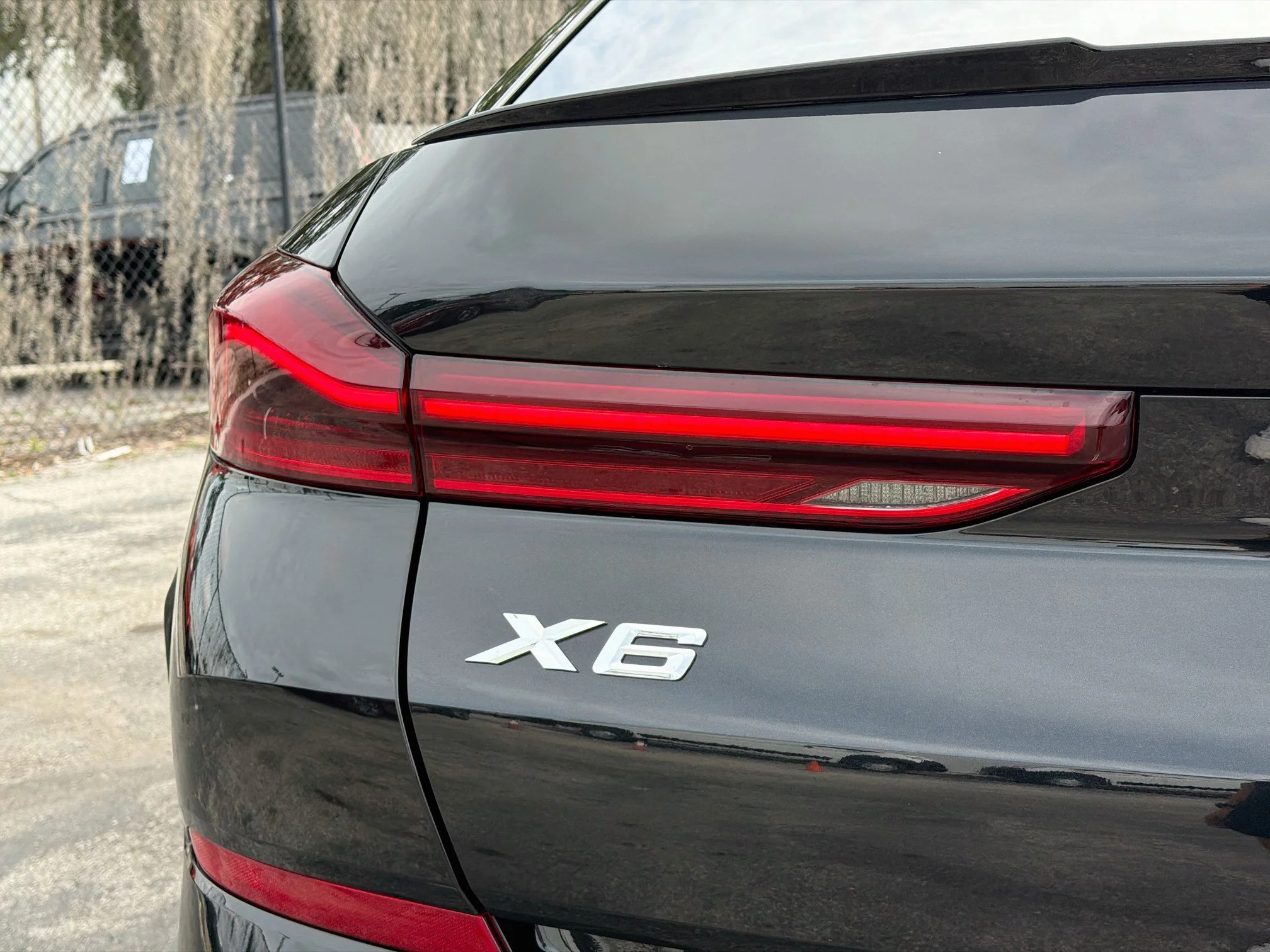 New 2027 Black Sapphire Metallic BMW xDrive40i image 10