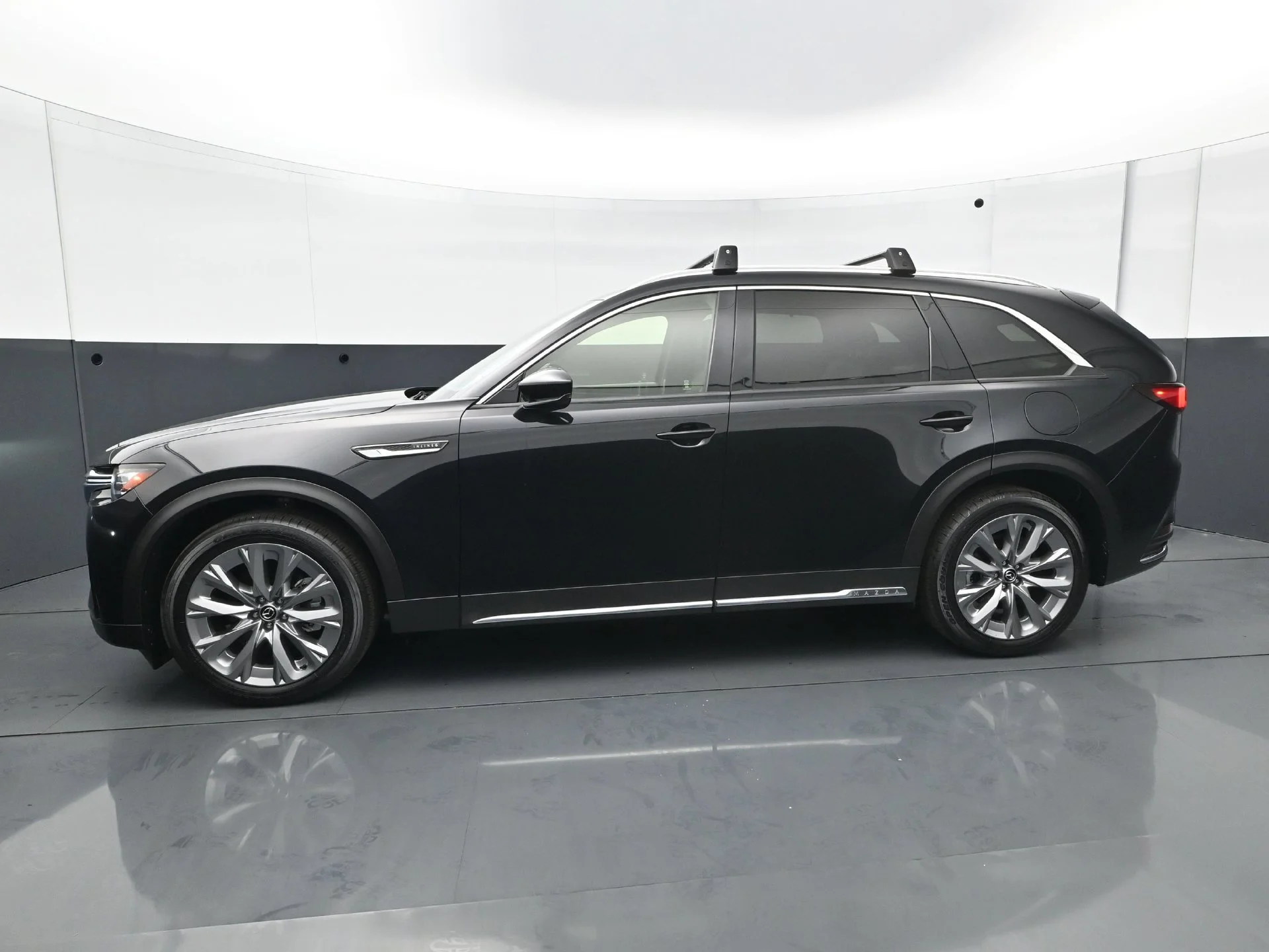 Used 2026 Jet Black Mica Mazda 3.3 Turbo Premium Plus image 2