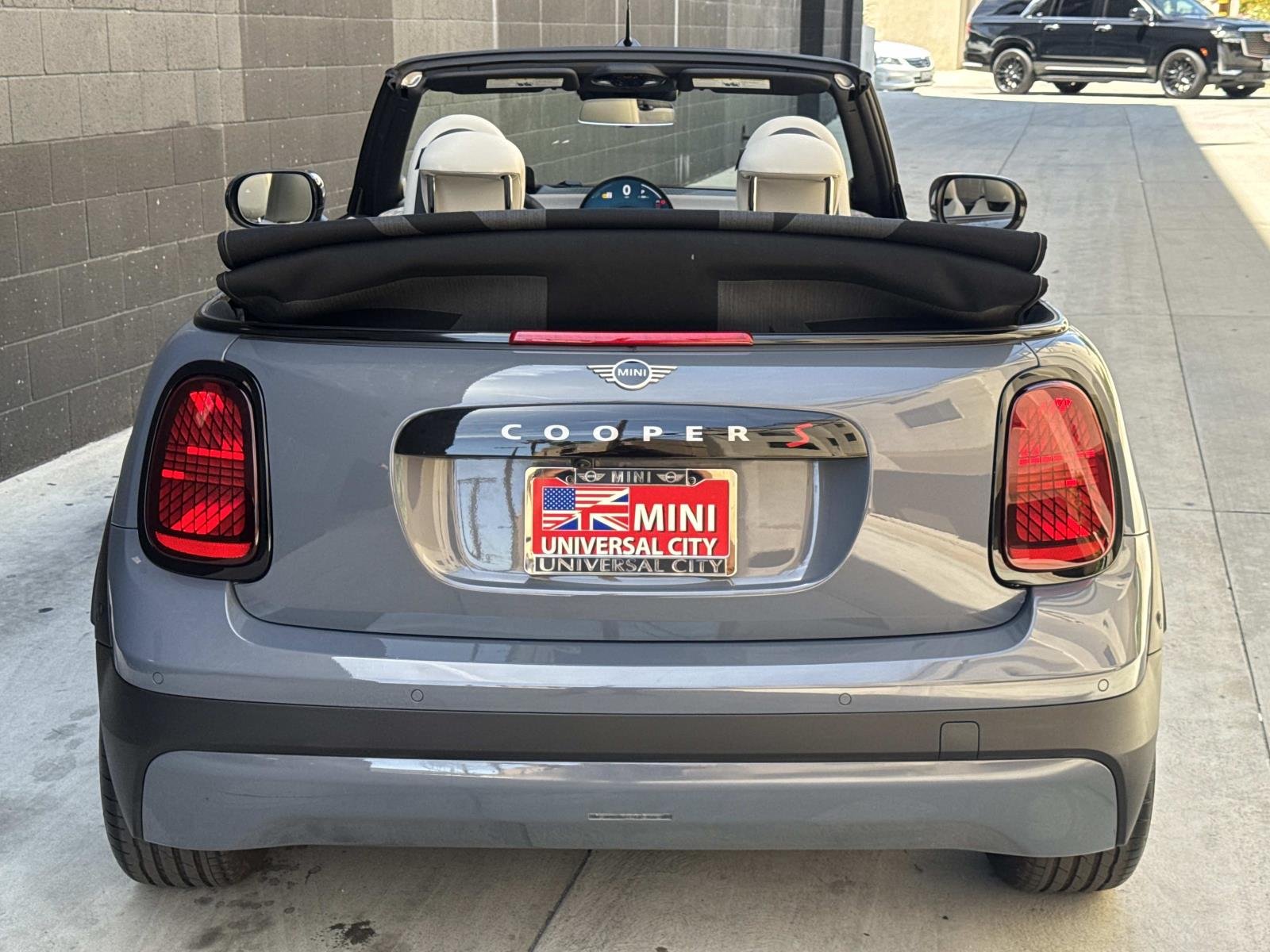 Used 2025 Copper Grey Metallic MINI Cooper S FWD image 4