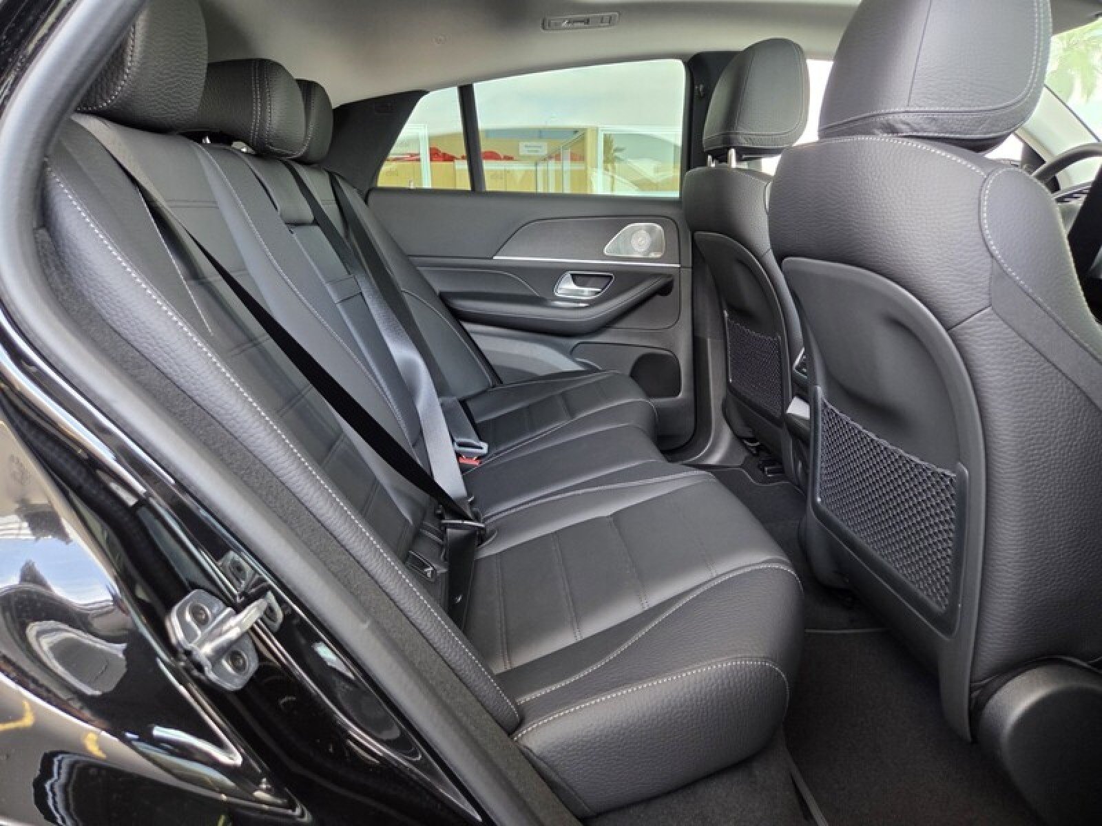 New 2026 Obsidian Black Metallic Mercedes-Benz GLE 450 4MATIC® Coupe image 16