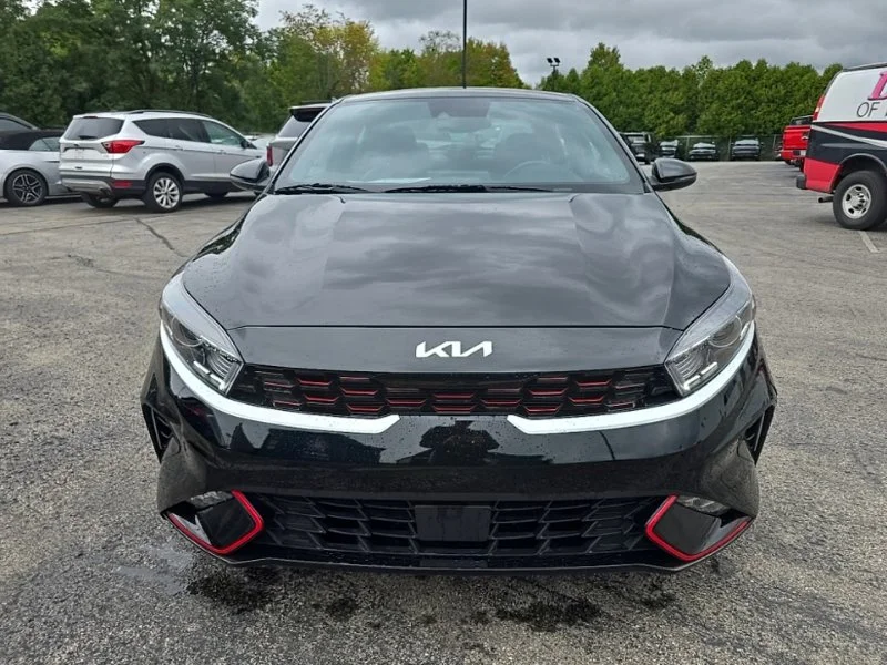 Used 2023 Black Kia GT-Line image 2