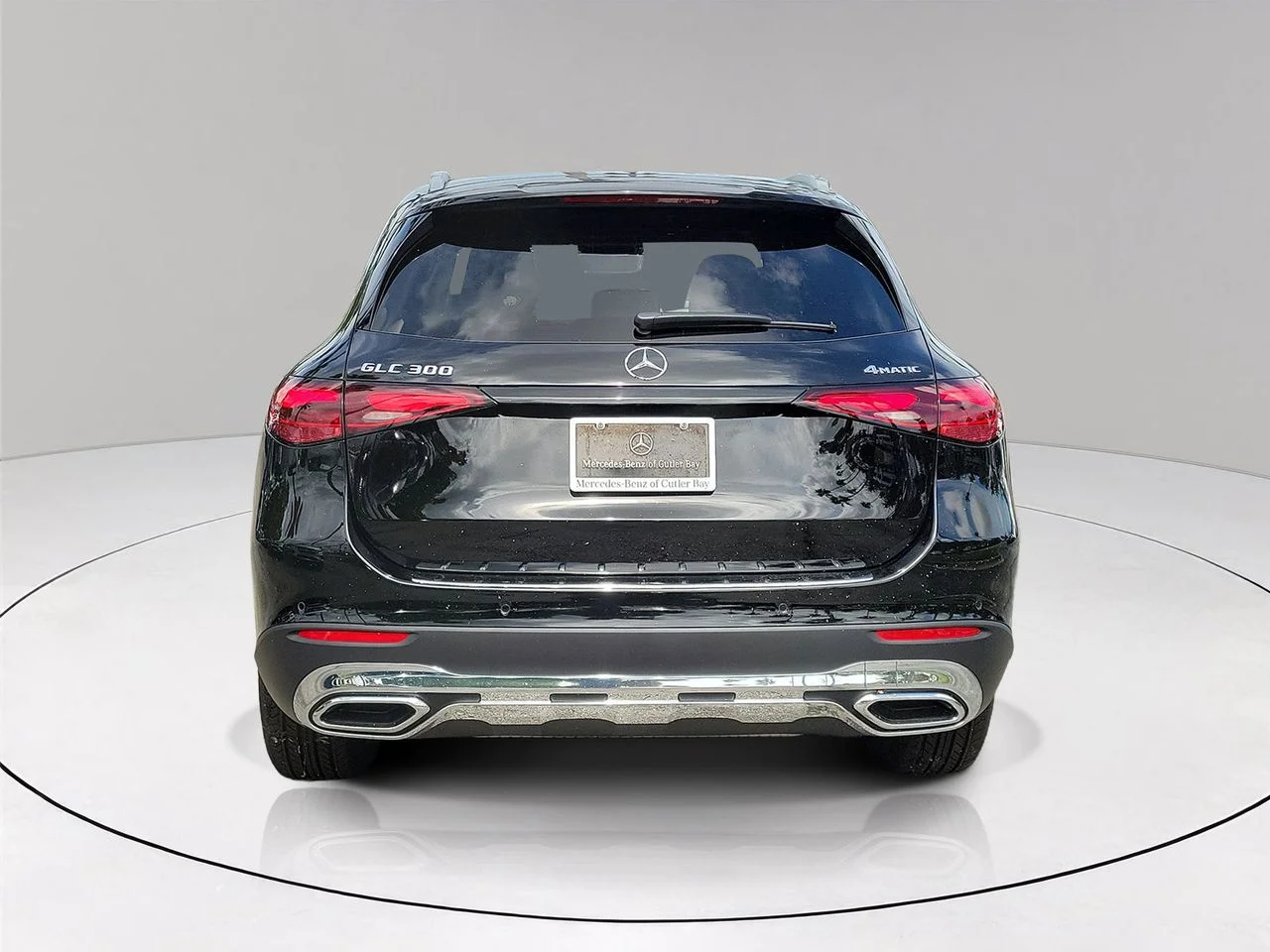 New 2026 Black Mercedes-Benz GLC 300 image 5