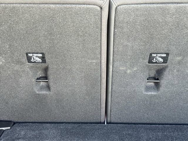Used 2025 Summit White Chevrolet LT image 22