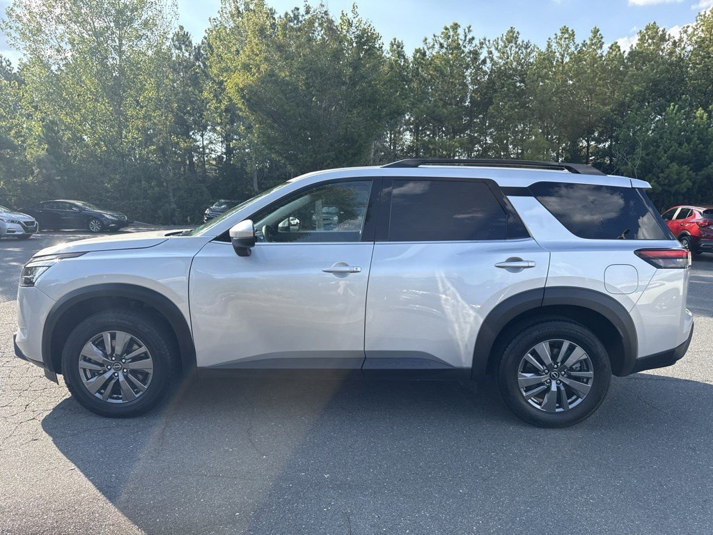 Used 2025 Brilliant Silver Metallic Nissan SV image 4