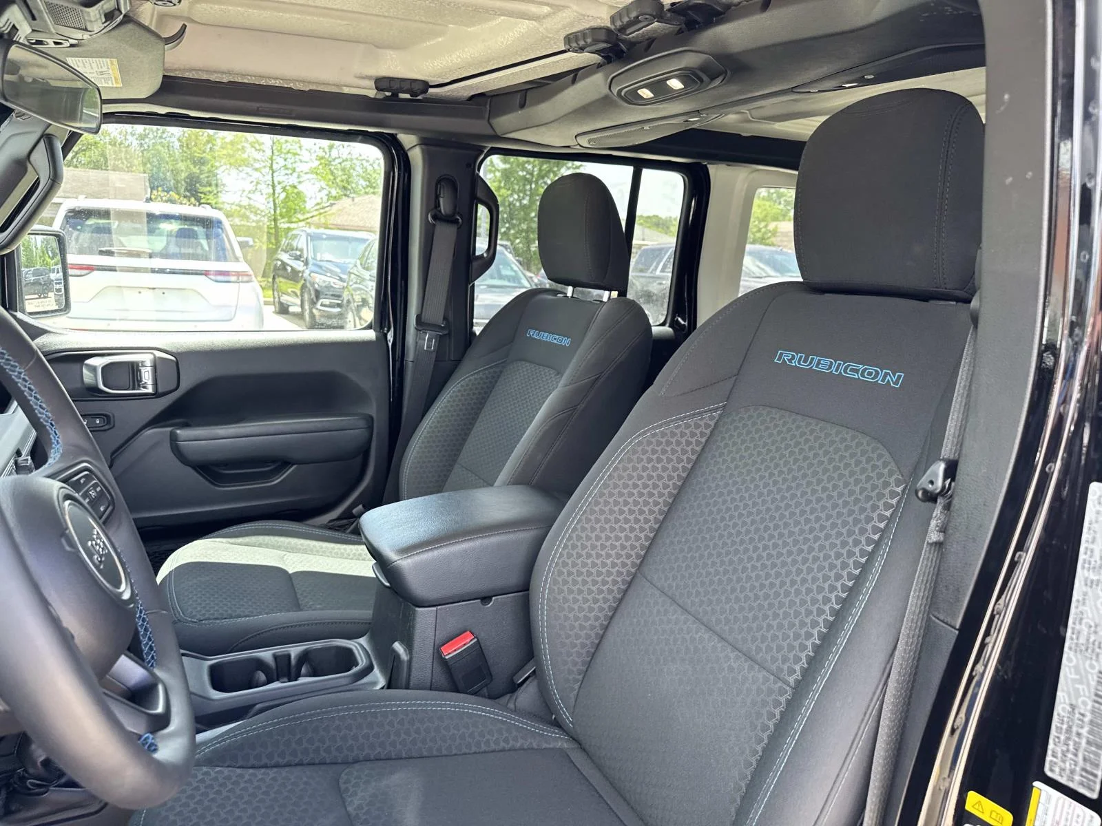 Used 2025 Black Clearcoat Jeep Rubicon 4x4 image 16