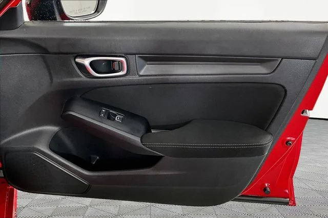 Used 2022  Honda Sport image 25